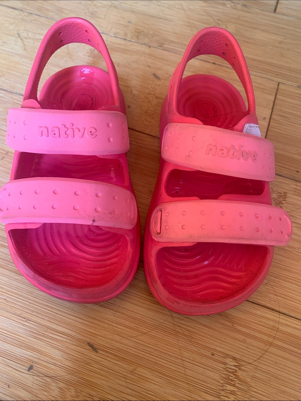 Native Kids Bright Pink Chase Sandals